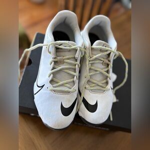 Nike Soccer Cleats – Good Condition